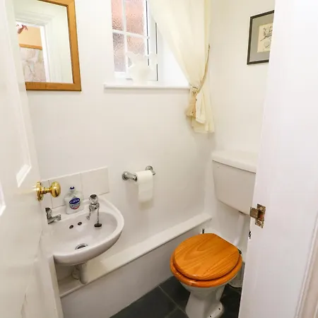 別荘 Maiden Moor *