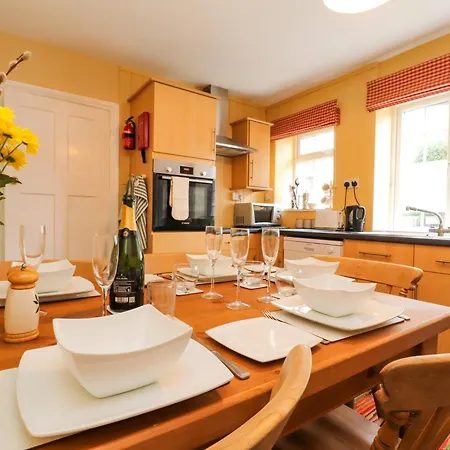 Maiden Moor 別荘 *